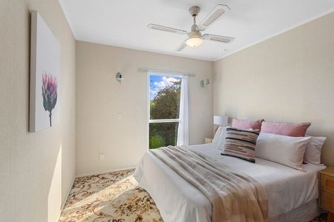 Photo of property in 10a Jaemont Avenue, Te Atatu South, Auckland, 0610