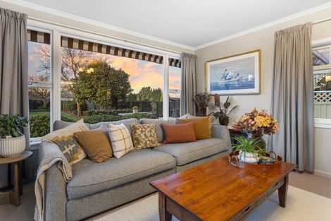 Photo of property in 2 Church Street, Amberley, 7410