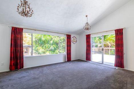 Photo of property in 103 Wirihana Road, Titirangi, Auckland, 0604