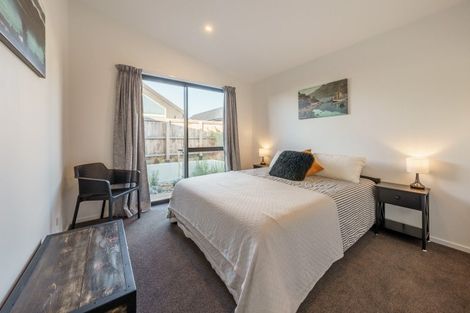 Photo of property in 9 Mcneil Crescent, Wanaka, 9305