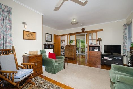 Photo of property in 9 Mcleod Road, Henderson, Auckland, 0612