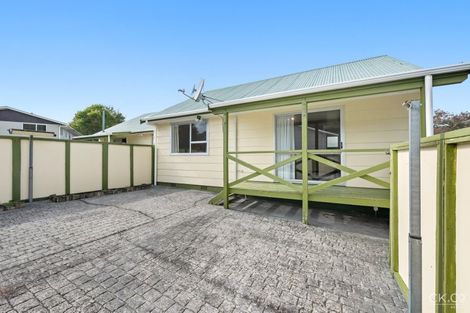 Photo of property in 1/23 Gemstone Drive, Birchville, Upper Hutt, 5018