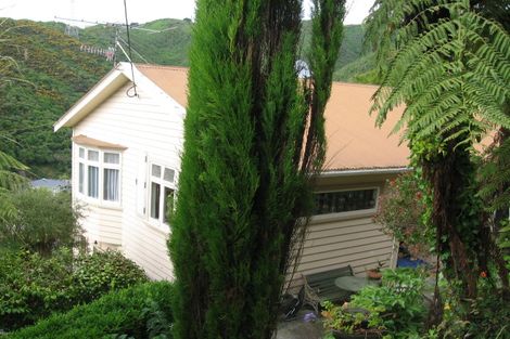 Photo of property in 35 Mount Pleasant Road, Aro Valley, Wellington, 6012