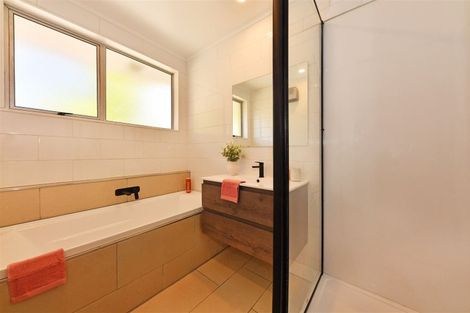 Photo of property in 2/6 Sycamore Lane, Sockburn, Christchurch, 8042