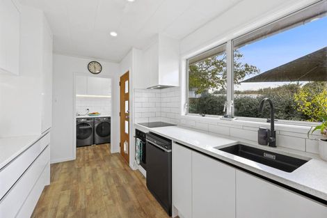 Photo of property in 17 Sherie Place, Howick, Auckland, 2014