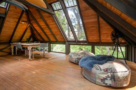 Photo of property in 24 Channel View Road, Campbells Bay, Auckland, 0630