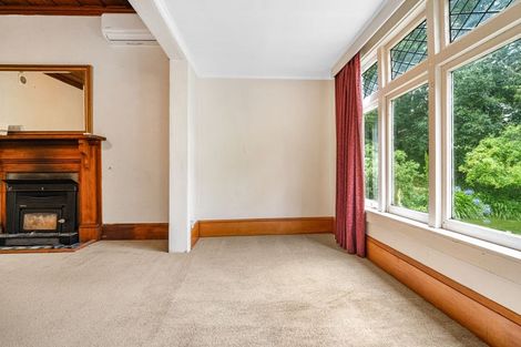 Photo of property in 2 Rose Street, Waipawa, 4210