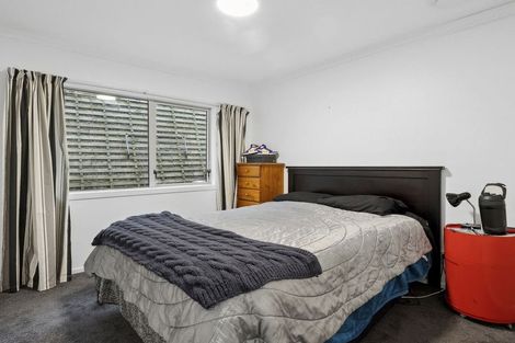 Photo of property in 338 Kaikorai Valley Road, Bradford, Dunedin, 9011