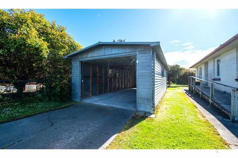 Photo of property in 6 Parsonage Road, Waimate, 7924
