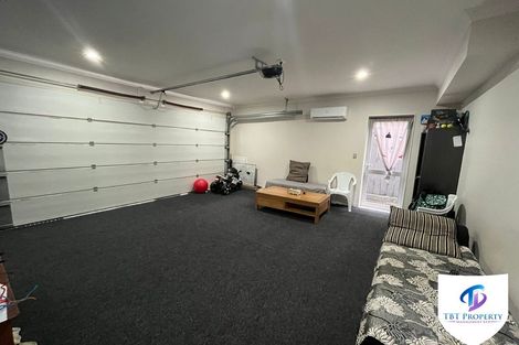 Photo of property in 69 Rosewell Crescent, Flat Bush, Auckland, 2019