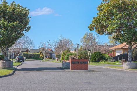 Photo of property in 36 Hyatt Grove, Greenmeadows, Napier, 4112