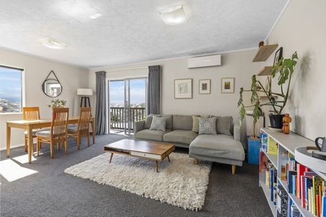 Photo of property in 4b Sarah Way, Crofton Downs, Wellington, 6035