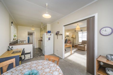 Photo of property in 7 Sinclair Avenue, Highbury, Palmerston North, 4412