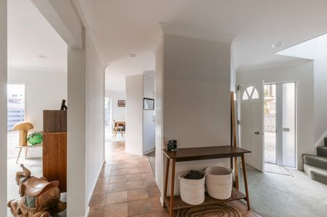 Photo of property in 23a Sunbrae Grove, Mount Maunganui, 3116