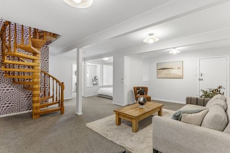 Photo of property in 103 Kenmore Street, Newlands, Wellington, 6037