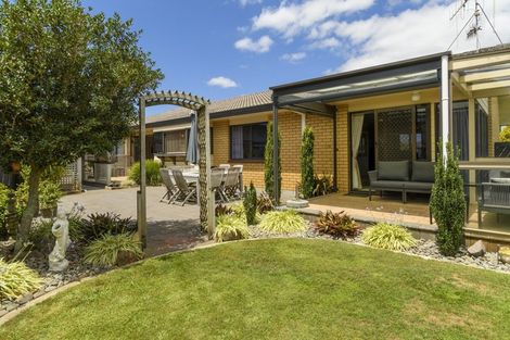 Photo of property in 2 Acacia Court, Mount Maunganui, 3116