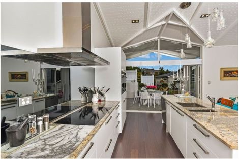 Photo of property in 5 Ti Tree Lane, Stanmore Bay, Whangaparaoa, 0932