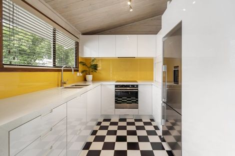 Photo of property in 1/38 Sandiacre Way, Browns Bay, Auckland, 0630