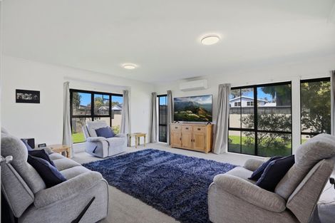 Photo of property in 1 Pembroke Drive, Bethlehem, Tauranga, 3110