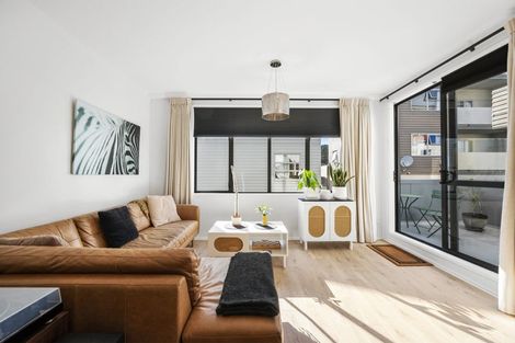 Photo of property in 1/7 Hanson Street, Mount Cook, Wellington, 6021