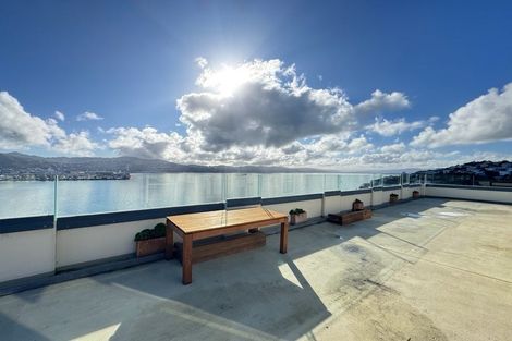 Photo of property in Jerningham Apartments, 20 Oriental Terrace, Oriental Bay, Wellington, 6011