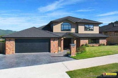 Photo of property in 14 Tasman Close, Aotea, Porirua, 5024