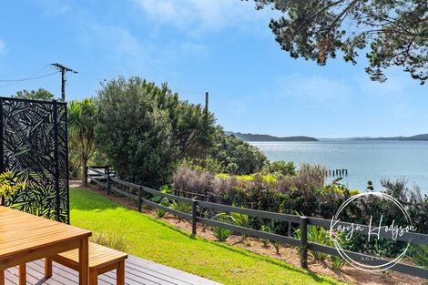 Photo of property in 164 Komiti Road, Tinopai, 0593