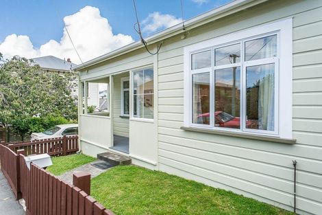 Photo of property in 7 Derby Street, Mount Victoria, Wellington, 6011