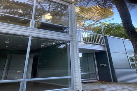 Photo of property in 6 Glentui Grove, Khandallah, Wellington, 6035