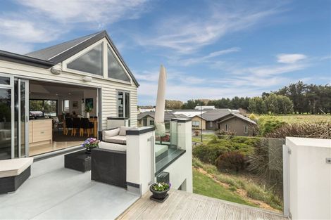 Photo of property in 40 Pentonville Close, Westmorland, Christchurch, 8025