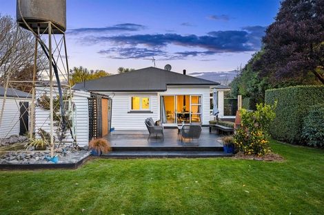 Photo of property in 27 Hastings Street, Southbridge, 7602