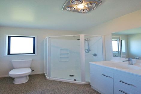 Photo of property in 34 Wallingford Crescent, Rolleston, 7615