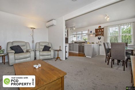 Photo of property in 2 Sussex Place, Te Kamo, Whangarei, 0112