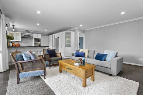 Photo of property in 10 Damio Place, Cambridge, 3434