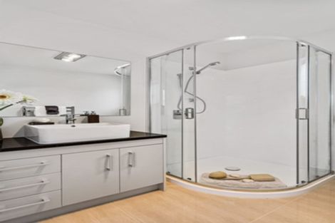 Photo of property in 8 Magnum Drive, Kumeu, 0810