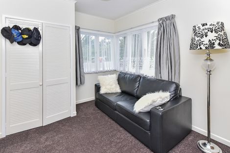 Photo of property in 5a Scotts Road, Manurewa East, Auckland, 2102