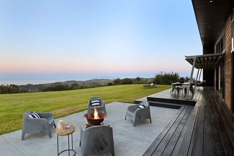 Photo of property in 449 Rodney Road, Big Omaha, 0985