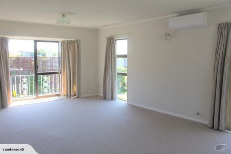 Photo of property in 66a Whiteley Street, Moturoa, New Plymouth, 4310