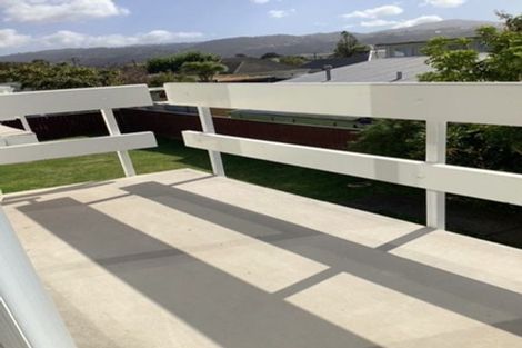 Photo of property in 11/10 Trevethick Grove, Woburn, Lower Hutt, 5010