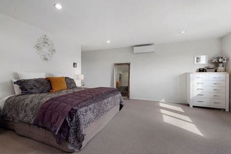 Photo of property in 118c Coronation Road, Hillcrest, Auckland, 0627