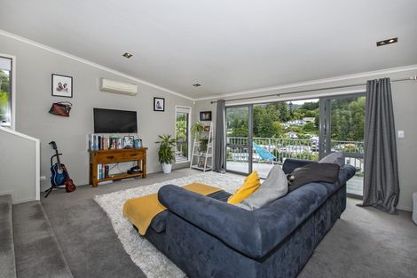 Photo of property in 11 Western View Heights, Horahora, Whangarei, 0110