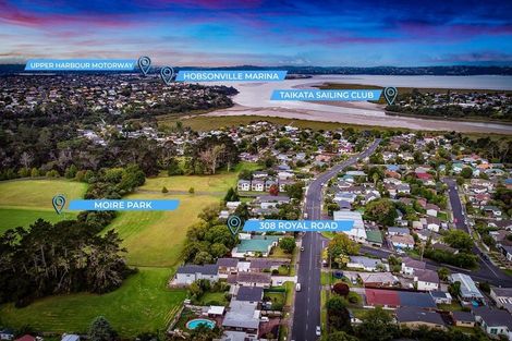 Photo of property in 308 Royal Road, Massey, Auckland, 0614