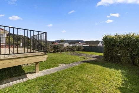 Photo of property in 15 Grierson Street, Naenae, Lower Hutt, 5011