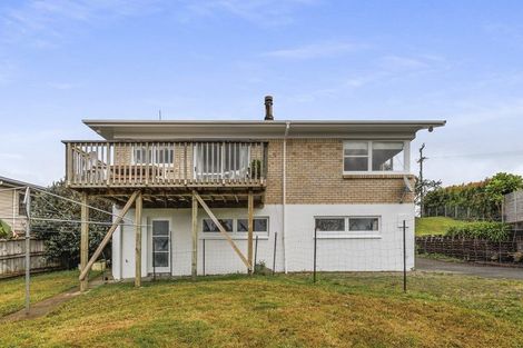 Photo of property in 49 Gorge Road, Maungaturoto, 0520