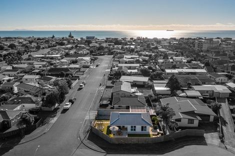 Photo of property in 10b Gobray Crescent, Mount Maunganui, 3116