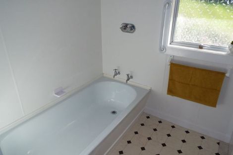 Photo of property in 43 Bath Street, Brighton, Dunedin, 9035