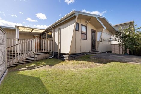 Photo of property in 1009 Papamoa Beach Road, Papamoa Beach, Papamoa, 3118