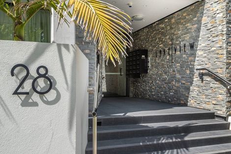 Photo of property in 303/28 Killarney Street, Takapuna, Auckland, 0622