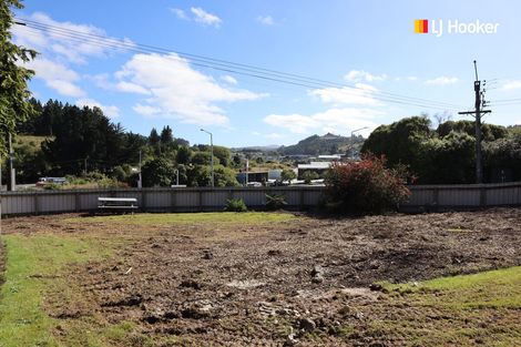 Photo of property in 86 Main South Road, Green Island, Dunedin, 9018