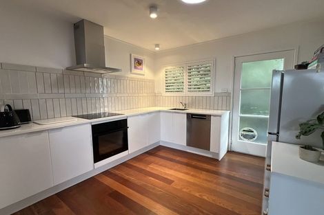 Photo of property in 3/17 Church Street, Devonport, Auckland, 0624